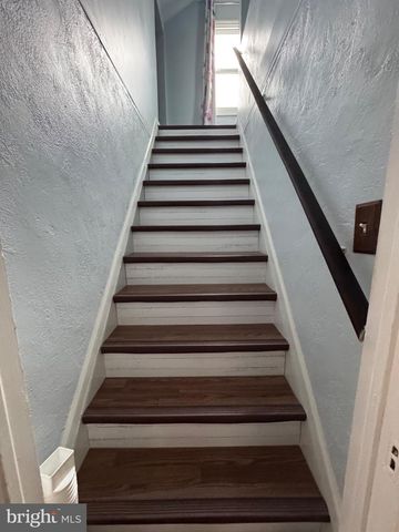 63 W MONTROSE ST, Vineland, NJ 08360