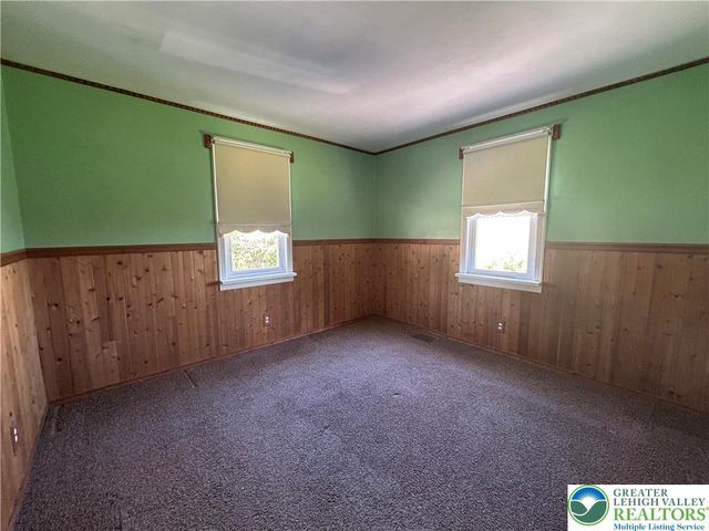 544 Moorestown Drive, Moore Twp, PA 18014