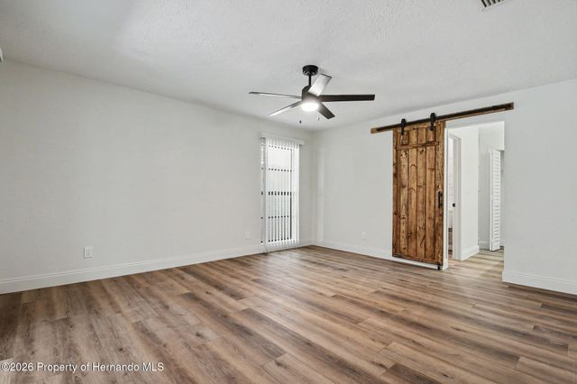 5305 E 127th Avenue, Tampa, FL 33617