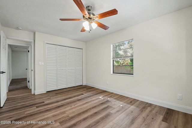 5305 E 127th Avenue, Tampa, FL 33617