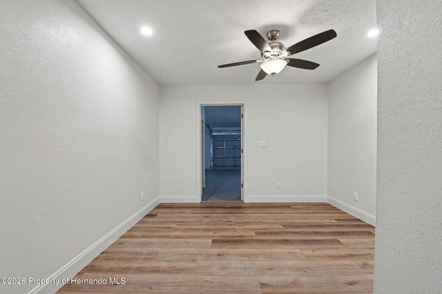 5305 E 127th Avenue, Tampa, FL 33617
