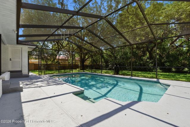 5305 E 127th Avenue, Tampa, FL 33617