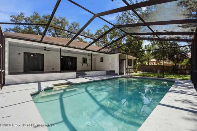 5305 E 127th Avenue, Tampa, FL 33617