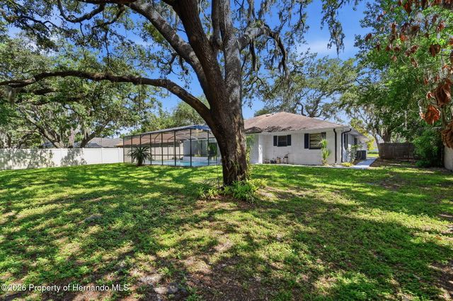 5305 E 127th Avenue, Tampa, FL 33617