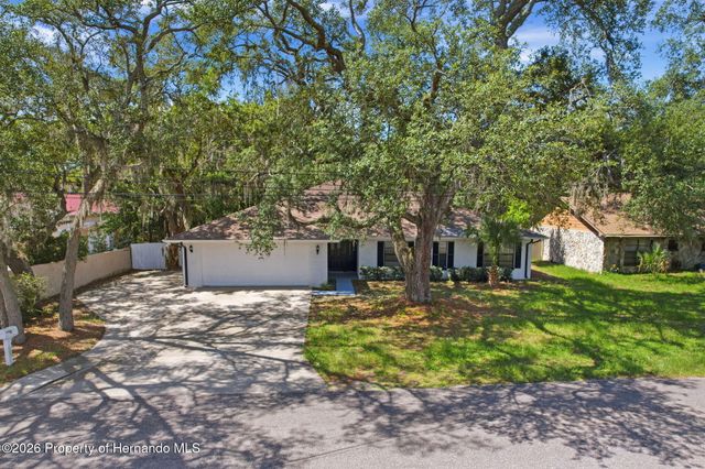 5305 E 127th Avenue, Tampa, FL 33617