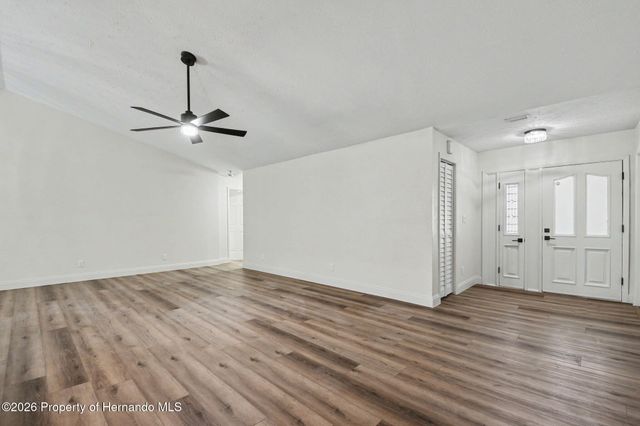 5305 E 127th Avenue, Tampa, FL 33617