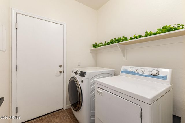 8205 S 23RD Place, Phoenix, AZ 85042