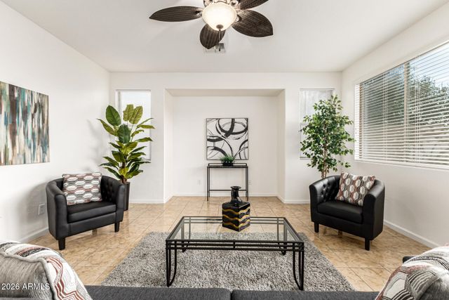 8205 S 23RD Place, Phoenix, AZ 85042