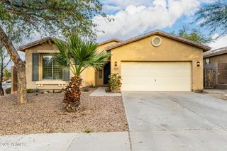 8205 S 23RD Place, Phoenix, AZ 85042