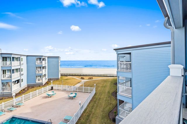 9520 Shore Dr. 3 D, Myrtle Beach, SC 29572