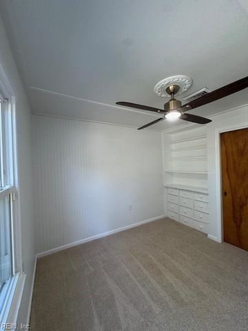 2701 Mark ST, Chesapeake, VA 23324