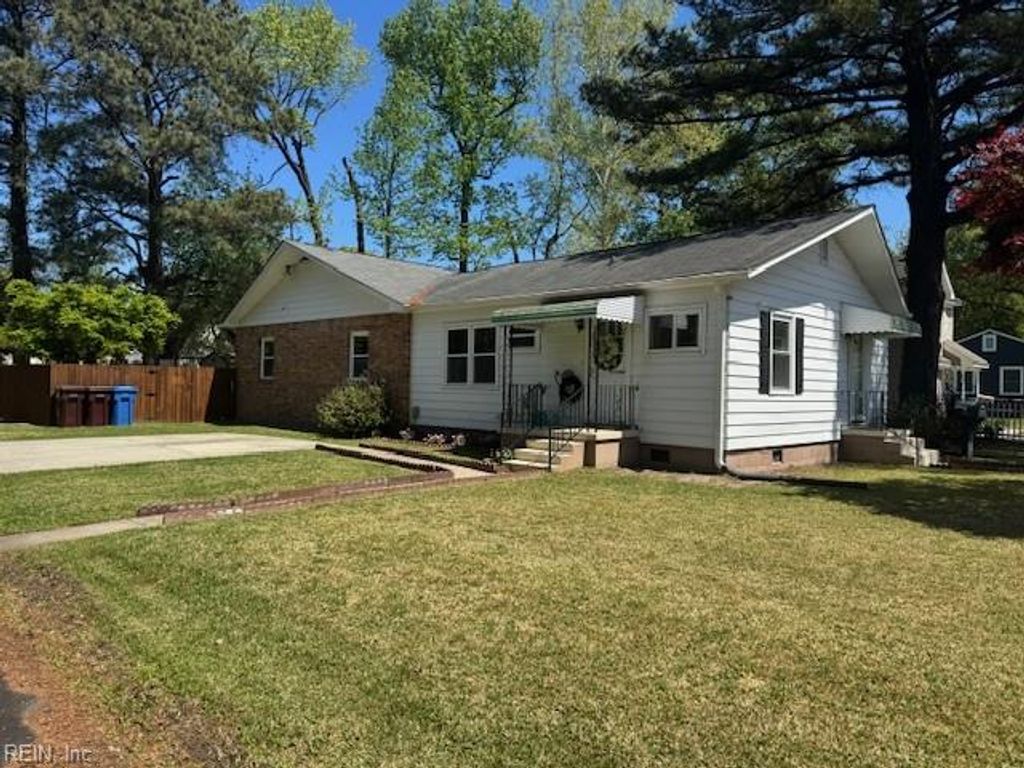 2701 Mark ST, Chesapeake, VA 23324