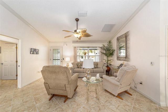 935 KENOVA AVENUE, The Villages, FL 32162