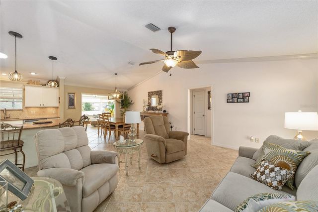 935 KENOVA AVENUE, The Villages, FL 32162