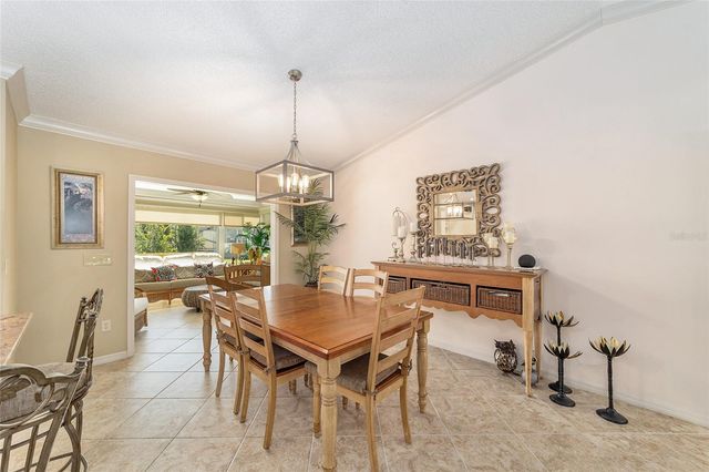 935 KENOVA AVENUE, The Villages, FL 32162