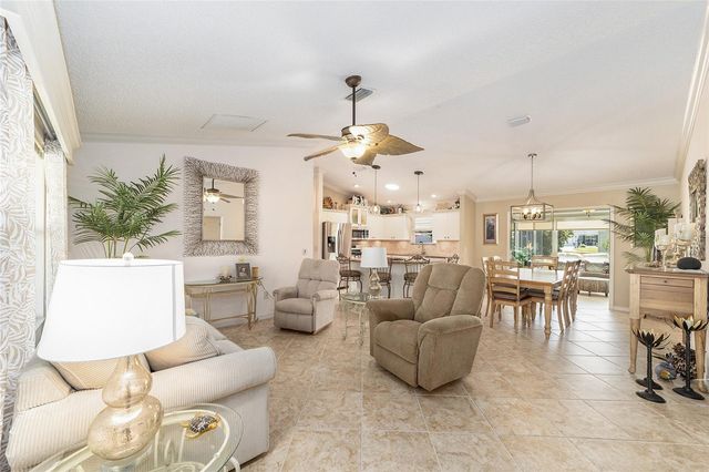 935 KENOVA AVENUE, The Villages, FL 32162