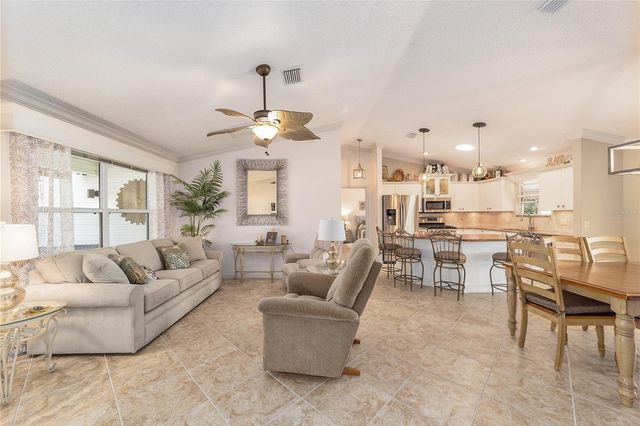 935 KENOVA AVENUE, The Villages, FL 32162