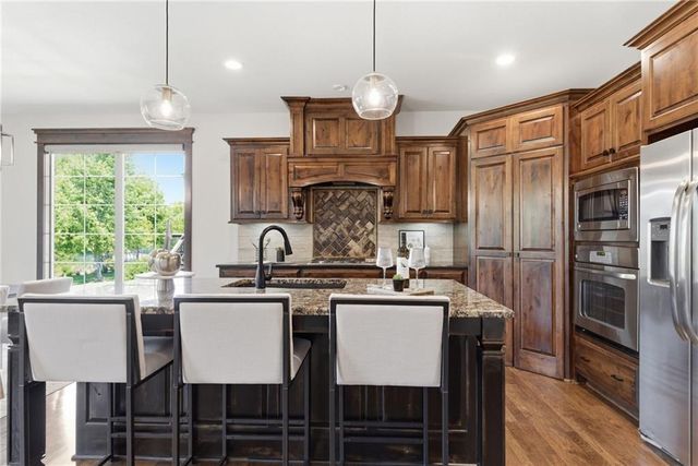 11500 W 166th Street, Overland Park, KS 66221