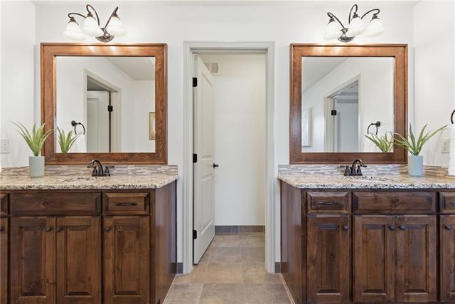 11500 W 166th Street, Overland Park, KS 66221