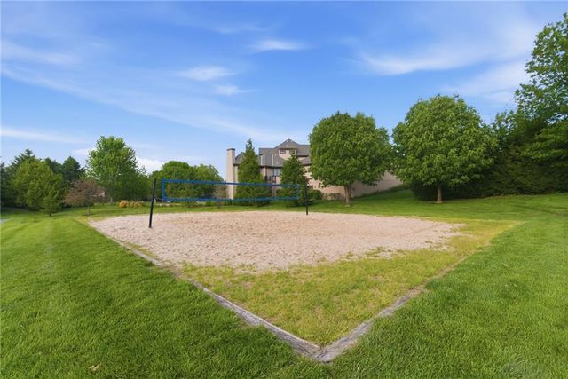 11500 W 166th Street, Overland Park, KS 66221