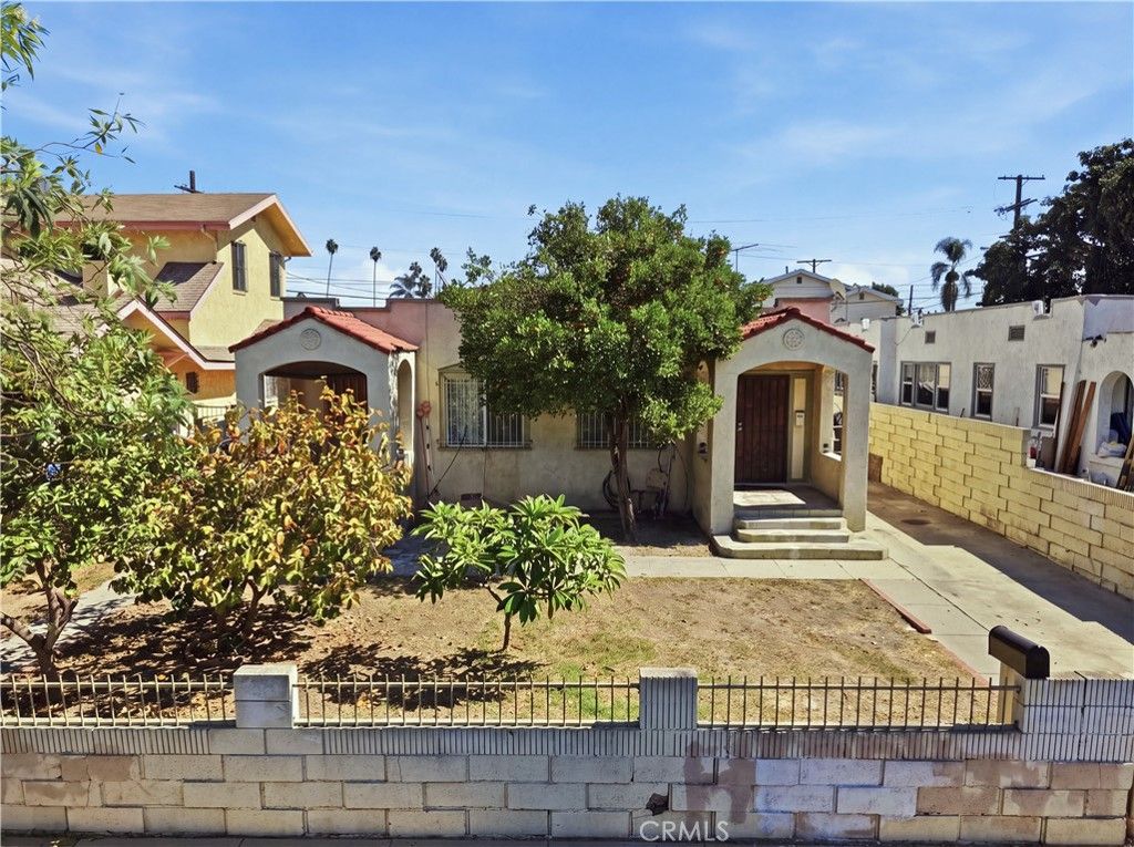 3940 La Salle, Los Angeles, CA 90062 — exterior