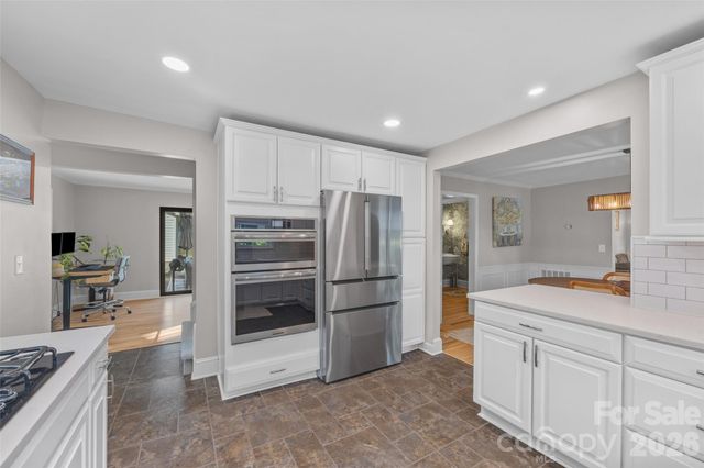 4310 Craig Avenue, Charlotte, NC 28211