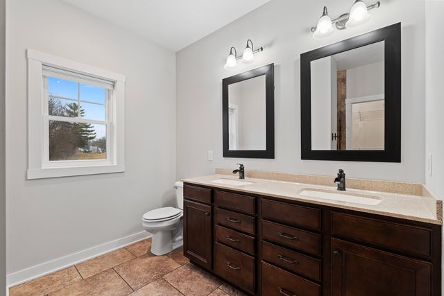 3504 Shadow Wood Court, Milan, IL 61264