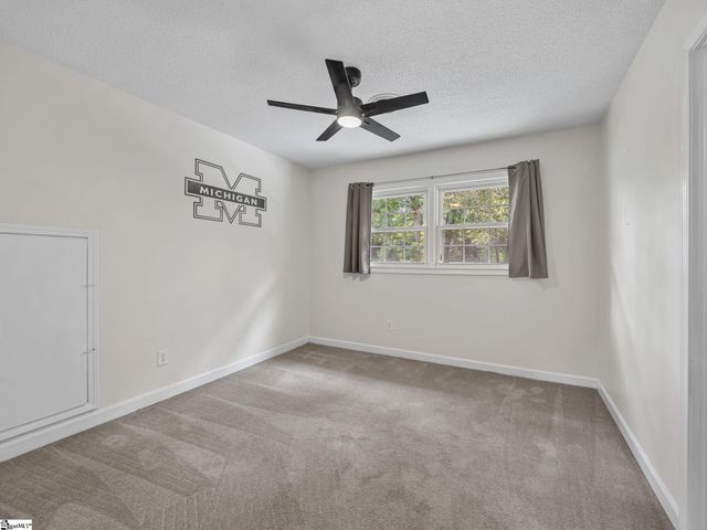174 Green Lake Road, Greenville, SC 29607
