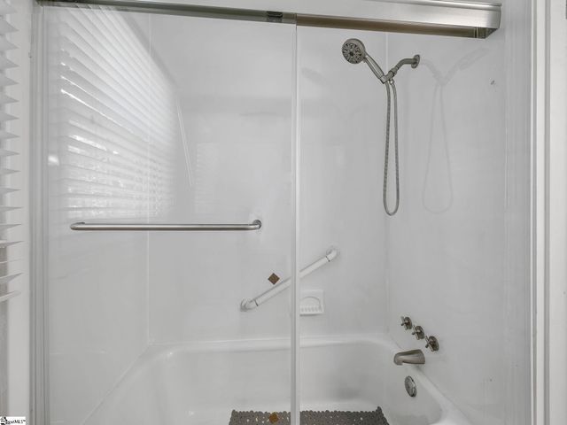 174 Green Lake Road, Greenville, SC 29607