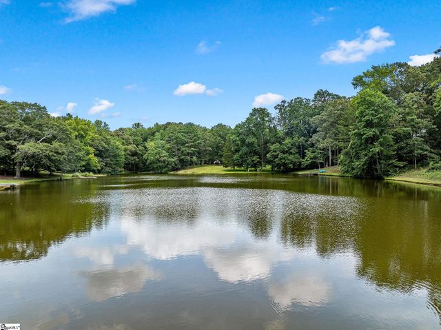 174 Green Lake Road, Greenville, SC 29607