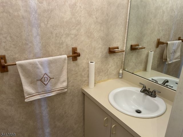 3519 Richmond Ct, Hillsborough Twp., NJ 08844