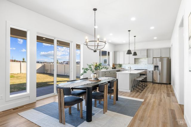 9848 W Aviara Street, Star, ID 83669