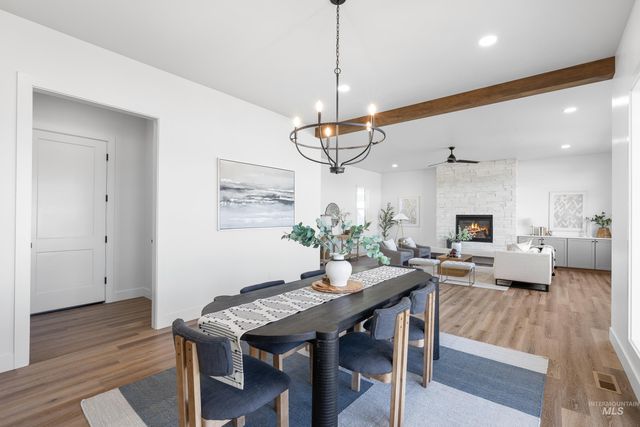 9848 W Aviara Street, Star, ID 83669