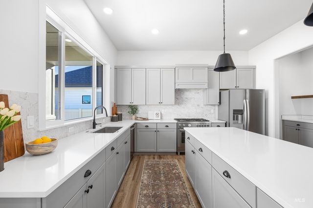 9848 W Aviara Street, Star, ID 83669