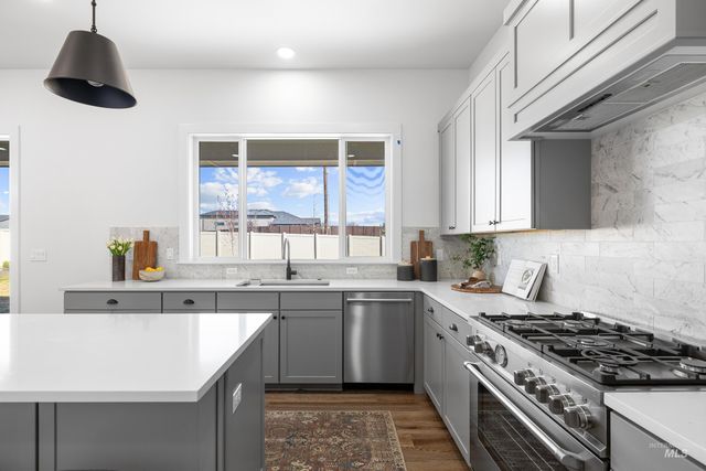 9848 W Aviara Street, Star, ID 83669