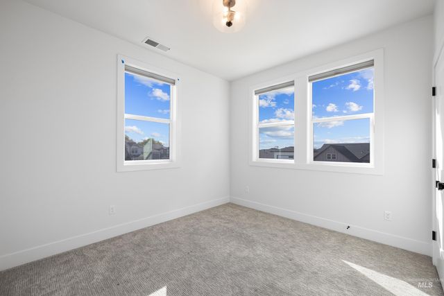 9848 W Aviara Street, Star, ID 83669