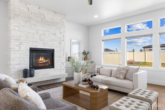 9848 W Aviara Street, Star, ID 83669