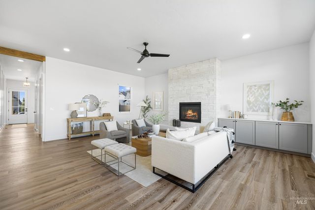 9848 W Aviara Street, Star, ID 83669