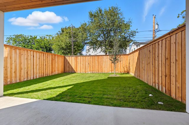 4525 Hopkins Avenue, Dallas, TX 75209