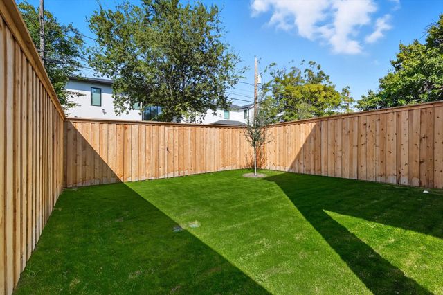 4525 Hopkins Avenue, Dallas, TX 75209