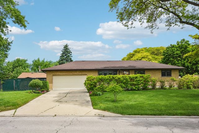 306 Poplar Avenue, Bensenville, IL 60106