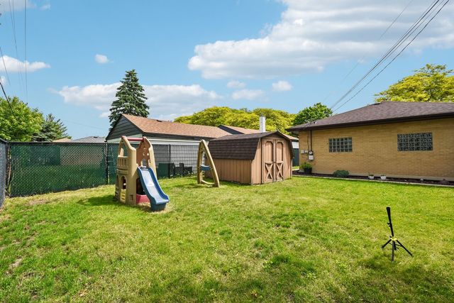 306 Poplar Avenue, Bensenville, IL 60106