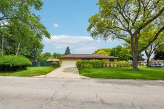 306 Poplar Avenue, Bensenville, IL 60106
