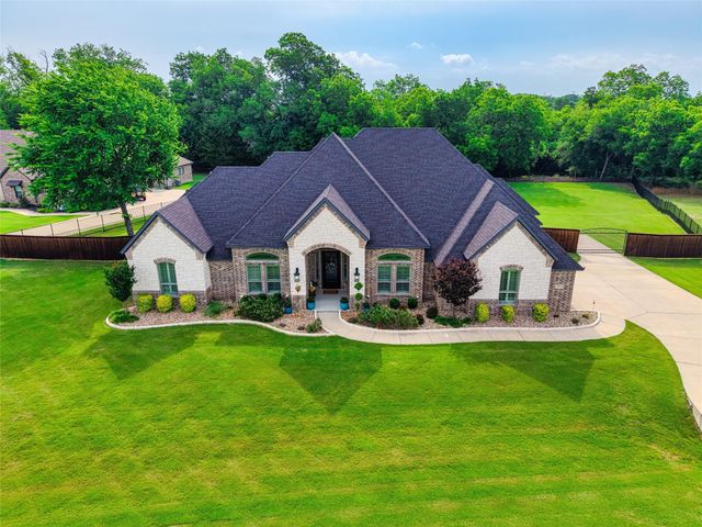 7211 Dillon Circle, Midlothian, TX 76065