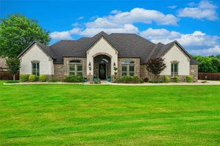 7211 Dillon Circle, Midlothian, TX 76065
