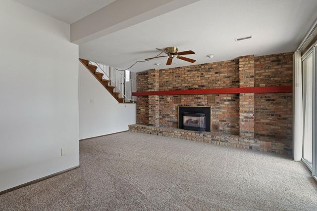 6855 Macbeth Court, Woodbury, MN 55125