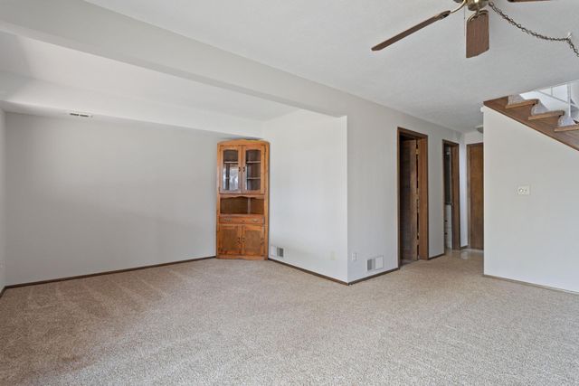 6855 Macbeth Court, Woodbury, MN 55125