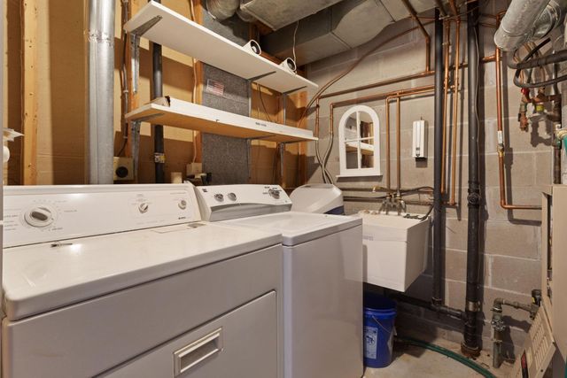 6855 Macbeth Court, Woodbury, MN 55125