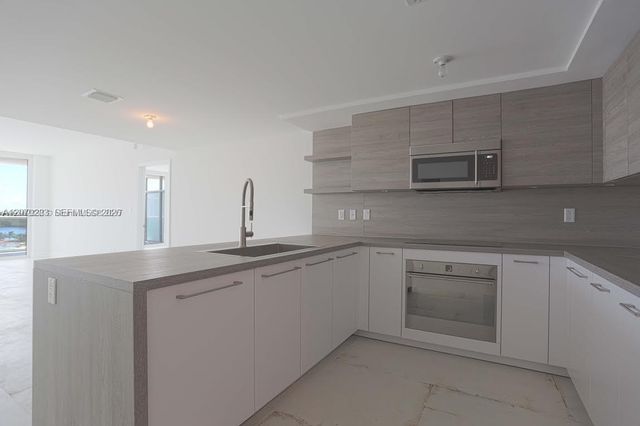 400 Sunny Isles Boulevard 806, Sunny Isles Beach, FL 33160