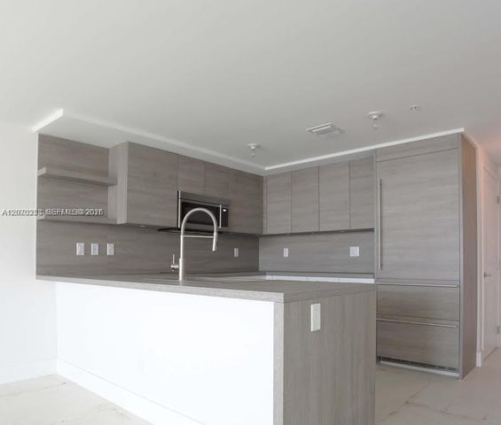 400 Sunny Isles Boulevard 806, Sunny Isles Beach, FL 33160